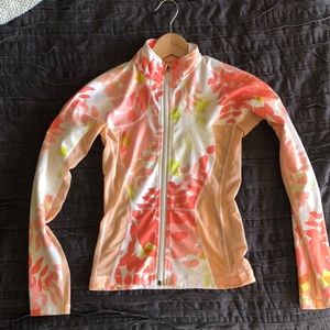 Lululemon size 2 zip up jacket pink/coral floral